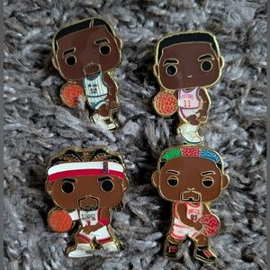 Funko NBA Pop Enamel 4 PC Pin Set Shaq Allen Iverson Rodman Thomas